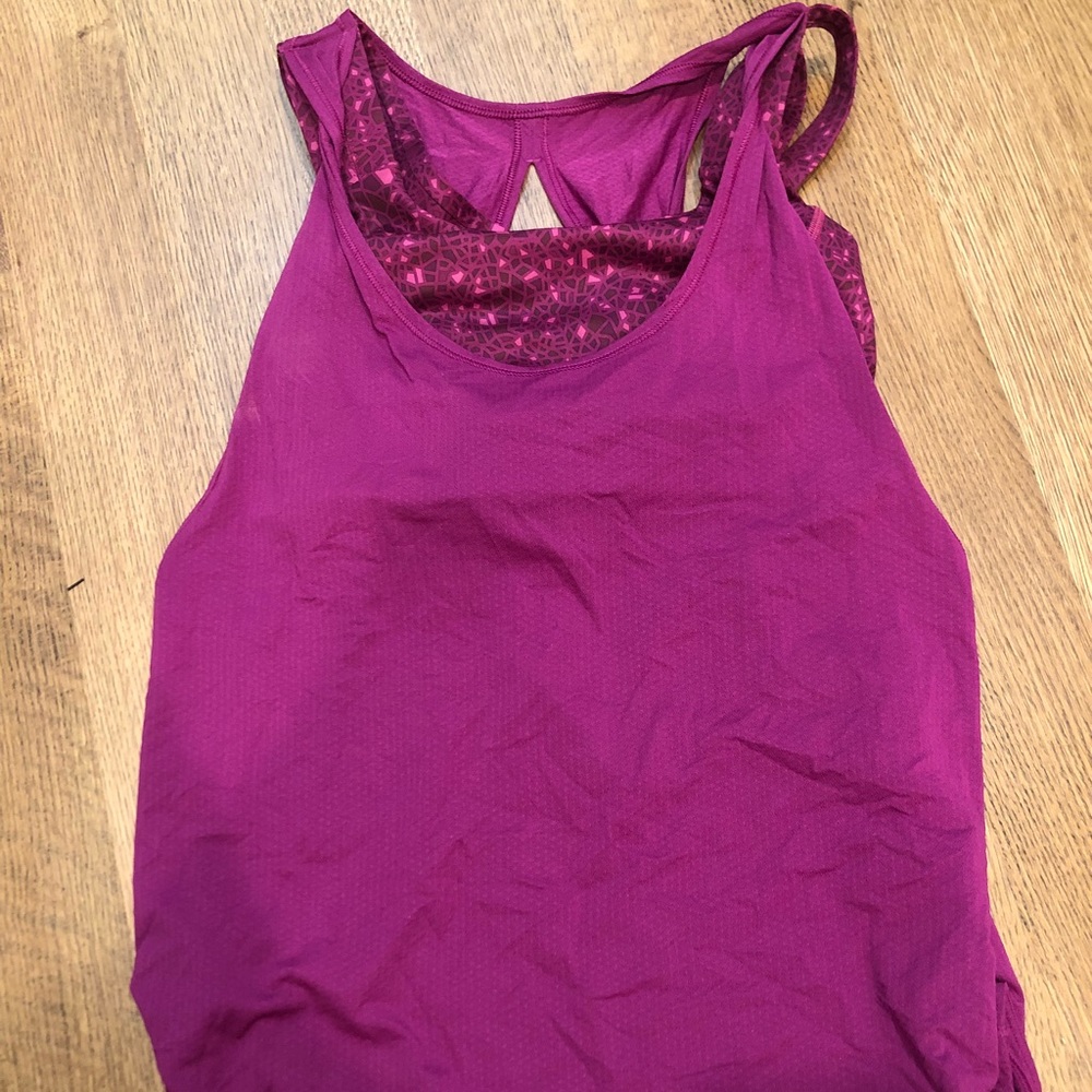🍋 lululemon backless tank top w/ built in bra